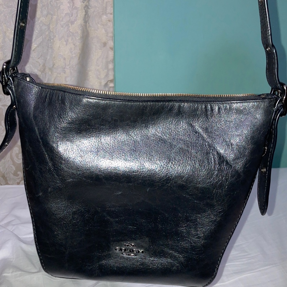 Coach Shiny Black Leather Shoulder Bag without zipper